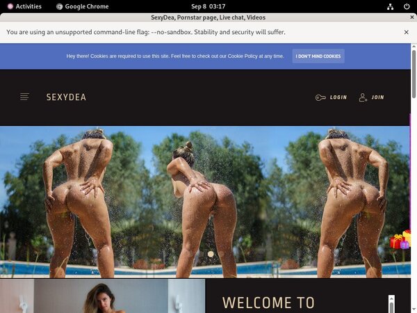 SexyDea With Iphone